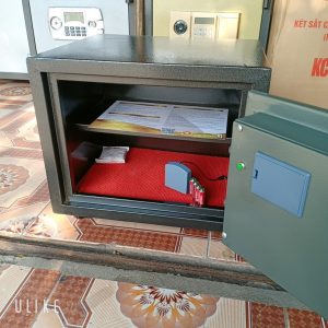 Két Sắt Điện Tử BN37-DT, Đen Đỏ, Việt Tiệp, Nặng 40kg, Két Sắt Bắc Ninh, Két Sắt Việt Tiệp Bắc Ninh.